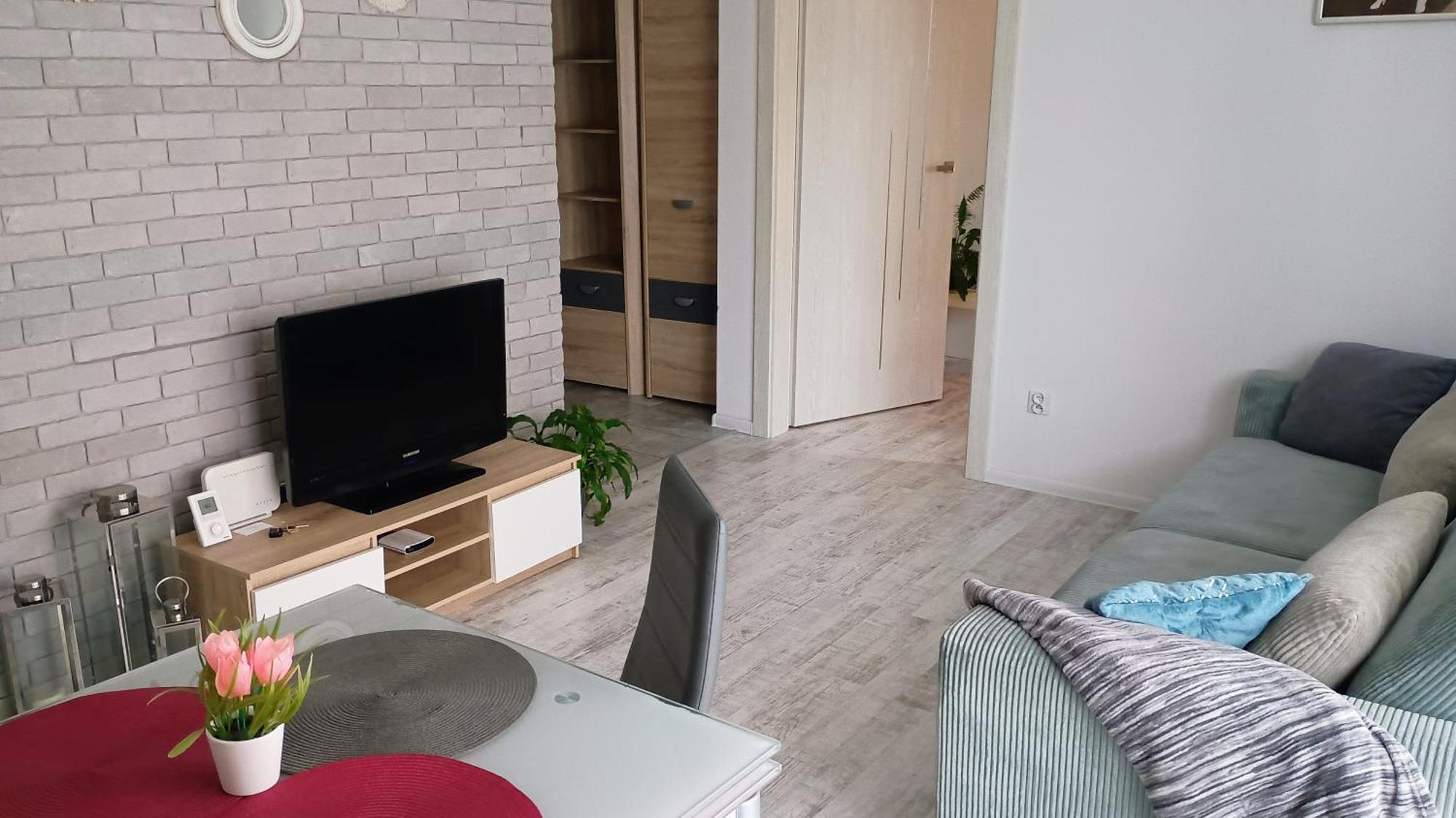 Apartament Na Kruczej Любин Экстерьер фото